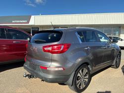 2011 Kia Sportage Platinum SL 4X4 On Demand Grey