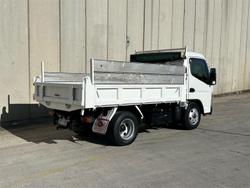 2018 Mitsubishi Canter 615