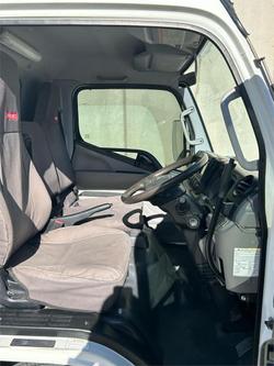 2018 Mitsubishi Canter 615