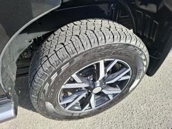 2019 Isuzu MU-X LS-T
