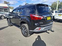 2019 Isuzu MU-X LS-T