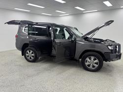 2022 Toyota Landcruiser VX FJA300R 4X4 Dual Range Graphite
