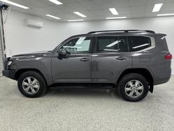 2022 Toyota Landcruiser VX FJA300R 4X4 Dual Range Graphite