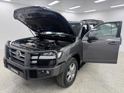 2022 Toyota Landcruiser VX FJA300R 4X4 Dual Range Graphite