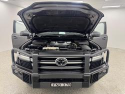 2022 Toyota Landcruiser VX FJA300R 4X4 Dual Range Graphite