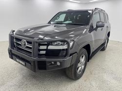 2022 Toyota Landcruiser VX FJA300R 4X4 Dual Range Graphite