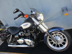 2008 Triumph AMERICA BLUE