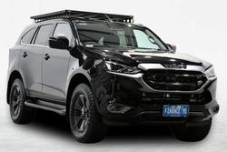 2023 Isuzu MU-X LS-T