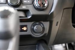 2025 Isuzu D-MAX SX