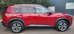 2025 Nissan X-TRAIL ST-L