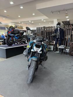 2026 BMW Motorrad R 1300 R (0M51) Snapper Rock Blue