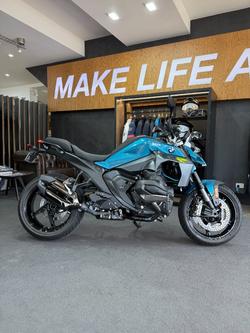 BMW Motorrad R 1300 R (0M51)