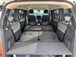 2024 Volkswagen ID. Buzz Pro BEV560