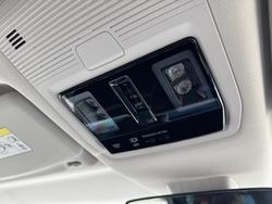 2024 Volkswagen ID. Buzz Pro BEV560