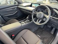 2025 Mazda 3 G20 Evolve