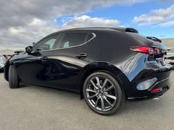 2025 Mazda 3 G20 Evolve
