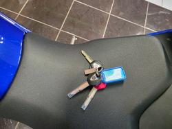 2025 Yamaha YZF-R1 BLUE