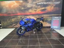2025 Yamaha YZF-R1 BLUE