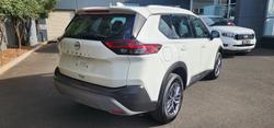 2025 Nissan X-TRAIL ST