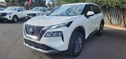 2025 Nissan X-TRAIL ST