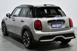 2023 MINI Hatch Cooper Classic
