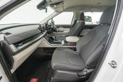 2023 Kia Carnival S