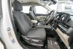 2023 Kia Carnival S