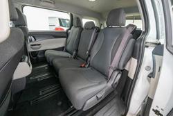 2023 Kia Carnival S