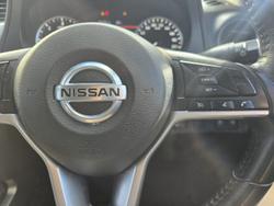 2021 Nissan Navara ST-X