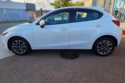 2016 Mazda 2 Genki