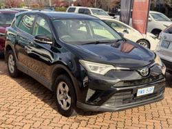 2016 Toyota RAV4 GX (4x4)