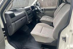 1999 Volkswagen Transporter T4 White