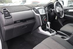 2019 Isuzu MU-X LS-U