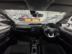 2020 Toyota Hilux SR GUN126R 4X4 Dual Range Glacier White