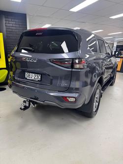 2024 Isuzu MU-X LS-U MY24 4X4 Dual Range Obsidian Grey