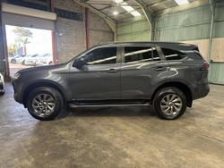 2024 Isuzu MU-X LS-U