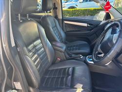 2018 Isuzu MU-X LS-T