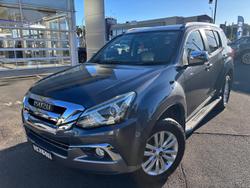 2018 Isuzu MU-X LS-T