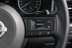 2024 Nissan X-TRAIL ST