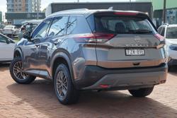 2024 Nissan X-TRAIL ST