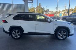 2021 Toyota RAV4 GXL