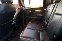 2019 Toyota Kluger Black Edition