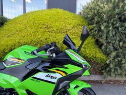 2025 Kawasaki NINJA 500 SE (LAMS) Green