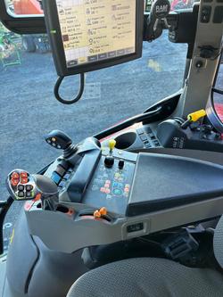 0 CASE IH 150 Maximum Cab Cvt Tractor & Loader - Hours 966 Red