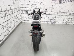 2026 Triumph Thruxton 400 Thruxton Black