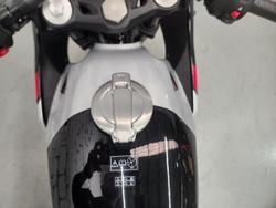 2026 Triumph Thruxton 400 Thruxton Black