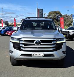 2021 Toyota Landcruiser