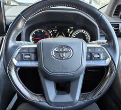 2021 Toyota Landcruiser