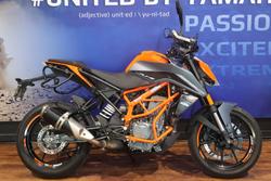 KTM 390 Duke