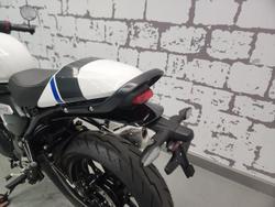 2026 Triumph Thruxton 400 Thruxton White